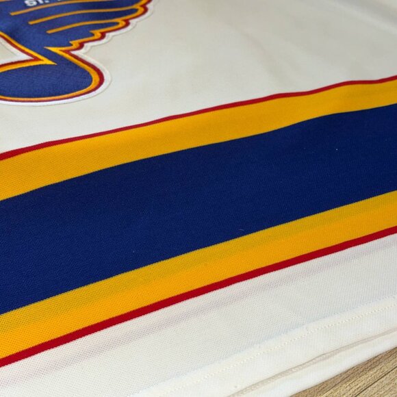 1991 St. Louis Blues CCM NHL Hockey Jersey - White - Picture 5 of 11